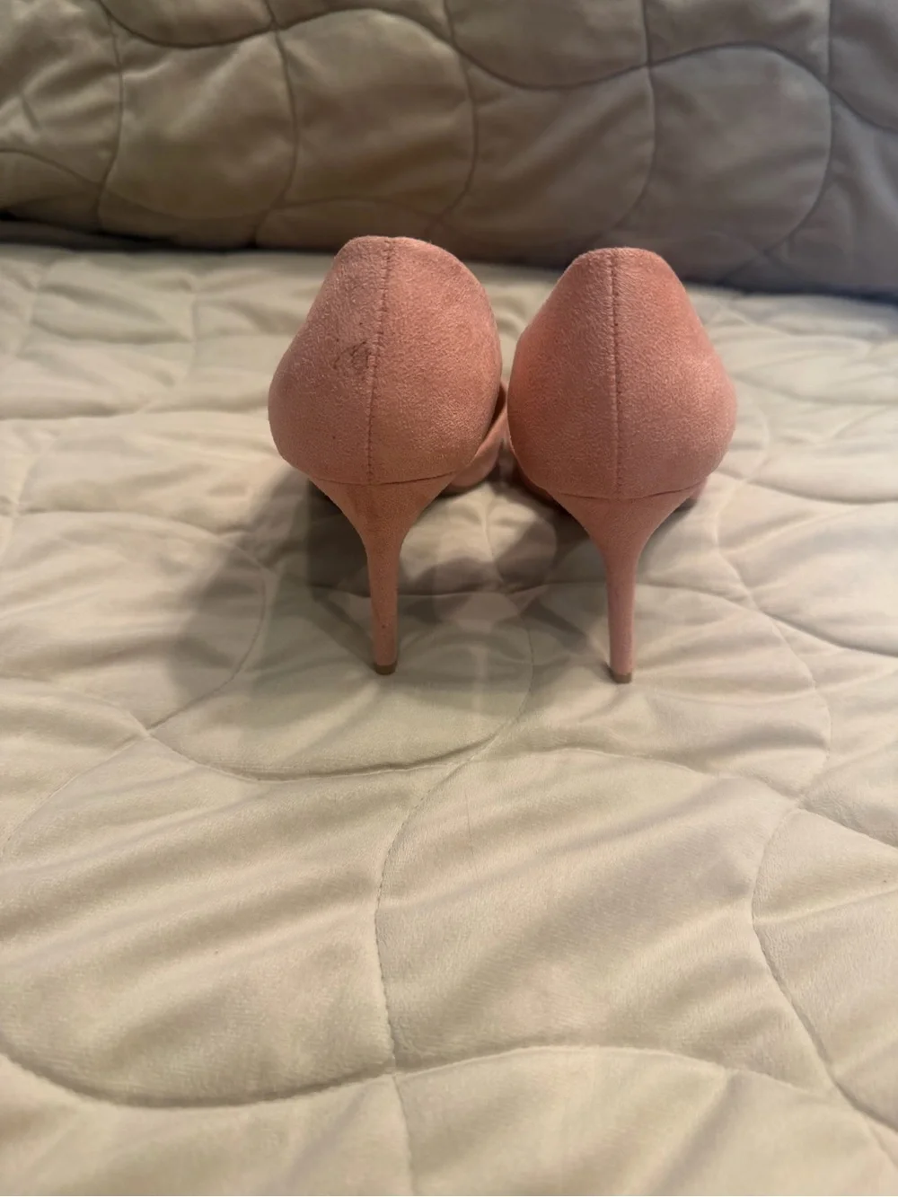 Christian Siriano Dusty Pink Suede Pointed-Toe Pumps 9